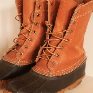 LL BEAN Women’s Brown and Black Duck Boots, High Lace Up